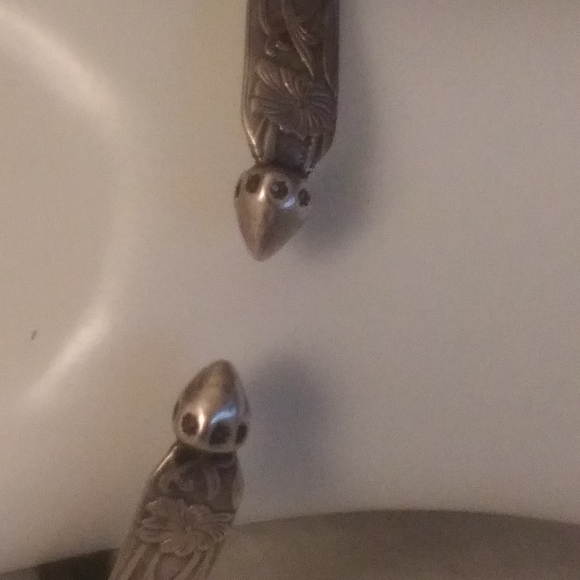 Vintage Bangle - Picture 6 of 6